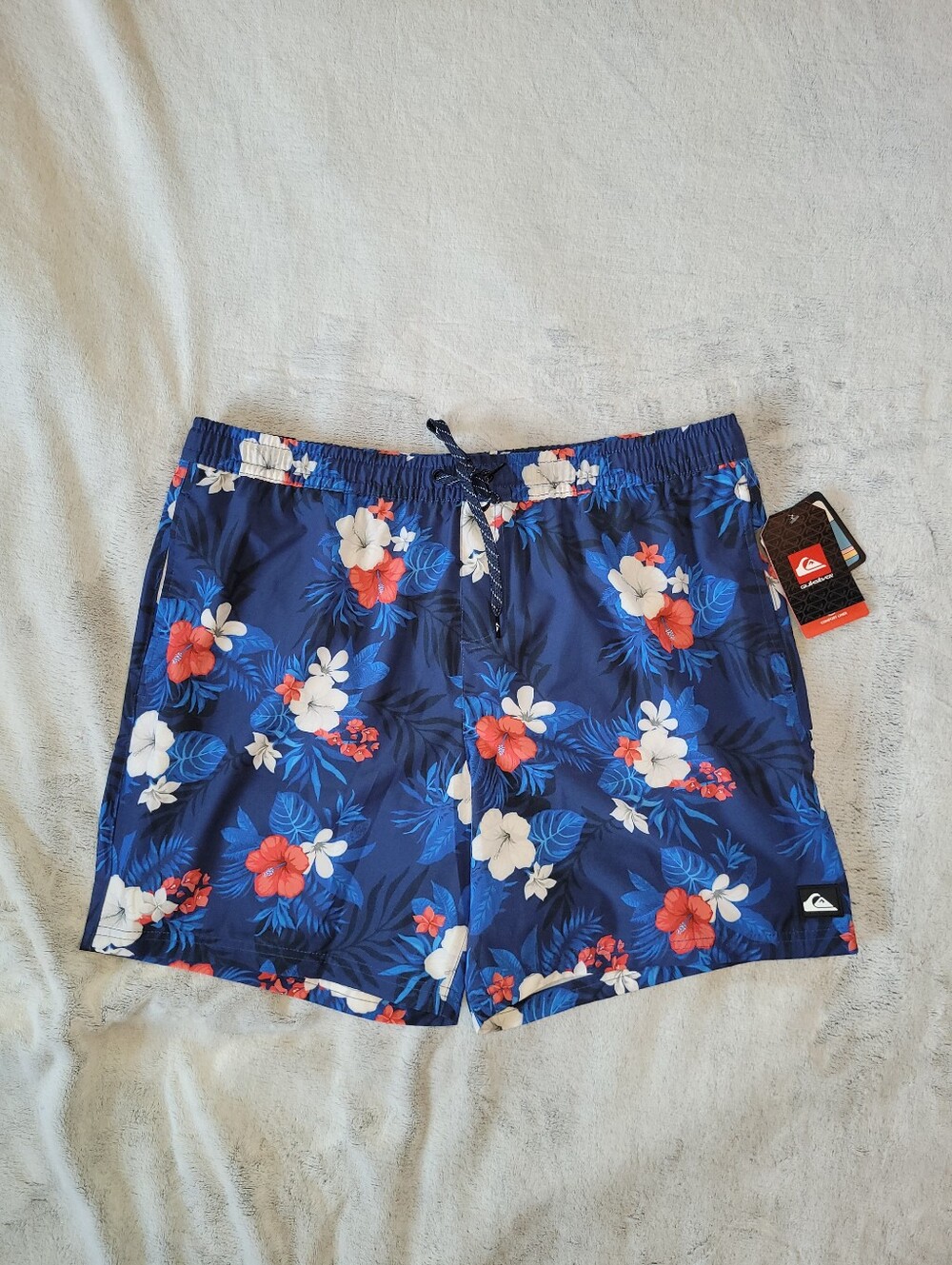 Quiksilver Mens XL Swim Volley Shorts Comfort Liner 7" Inseam UPF 50 Drawstring